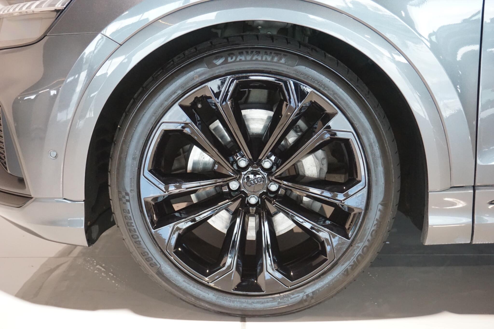 Audi Q8 3.0 TDI V6 50 Black Edition SUV 5dr Diesel Tiptronic quattro Euro 6 (s/s) (286 ps)
